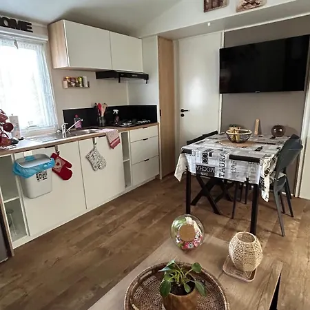 Mobil 4 Saison Camping Notre-Dame-de-Riez